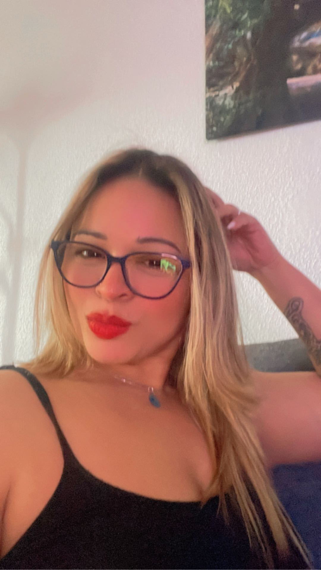 Live on OmegleWeb — Pasion